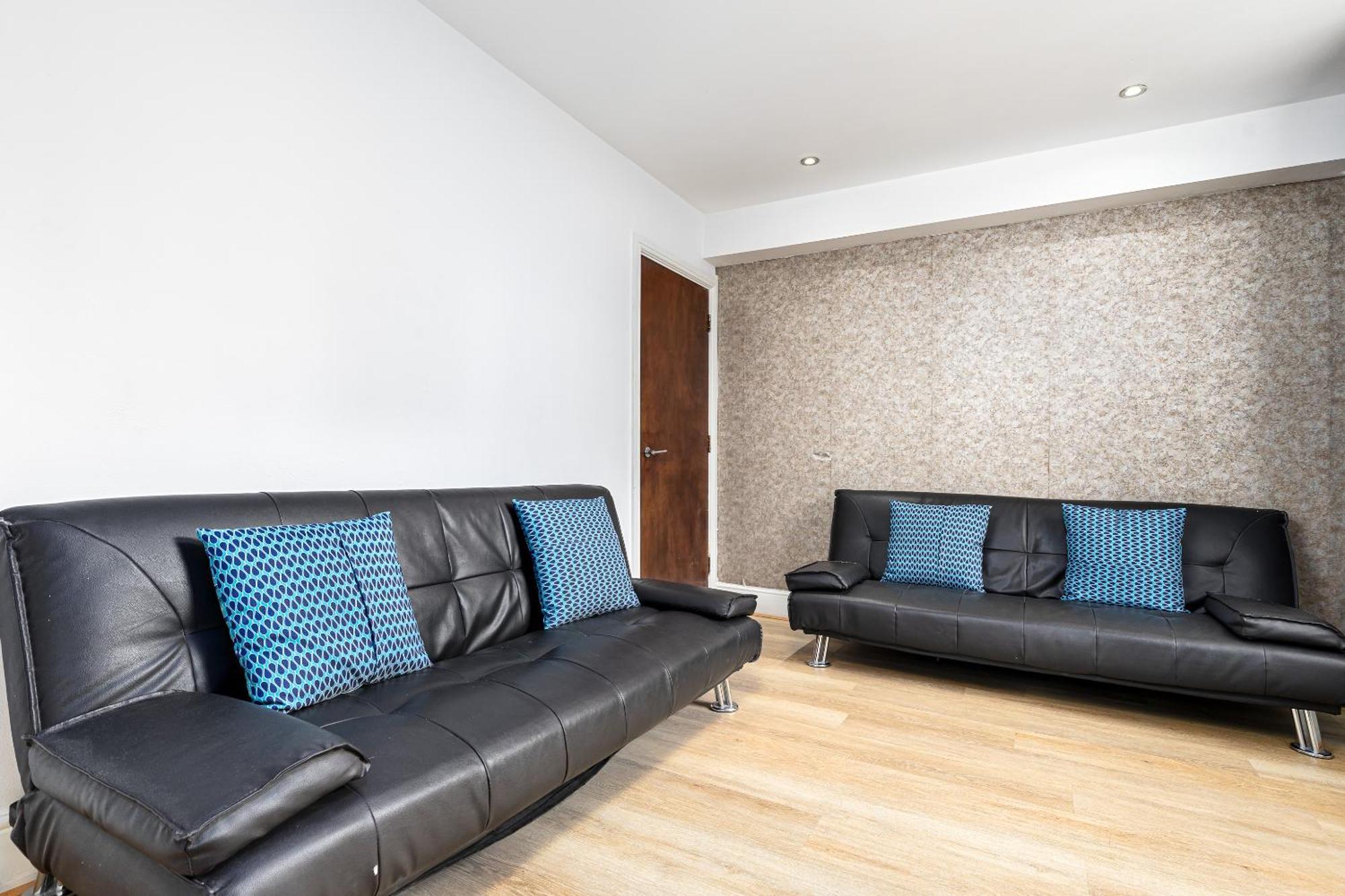 Aldgate Flats * Londra